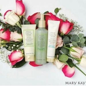 Mary Kay Satin Hands Pampering Set